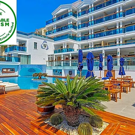 Meis Exclusive Hotel 3*