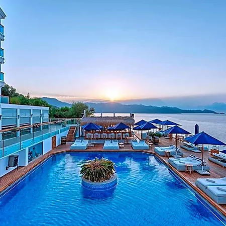 Meis Exclusive Hotel
